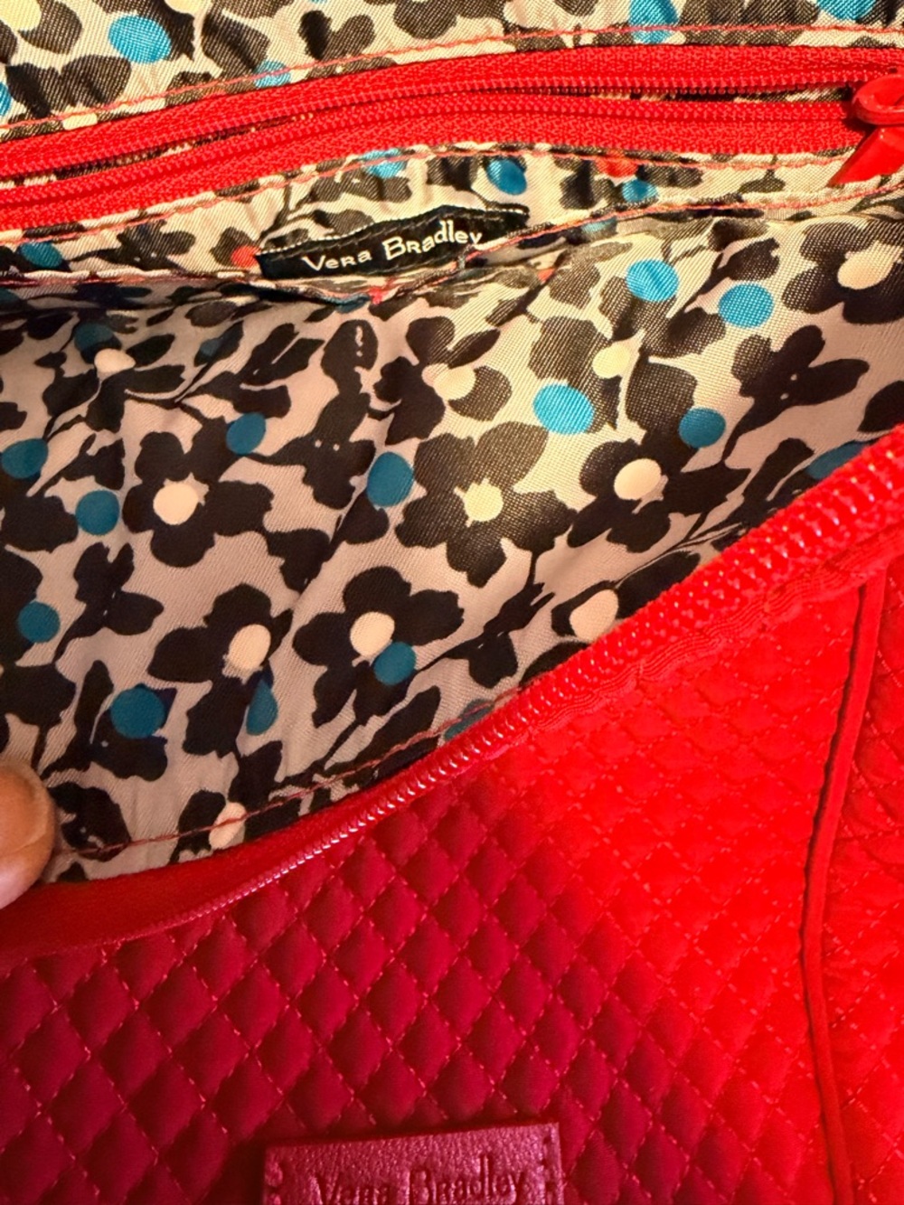 Vera Bradley Classic Quilted Crossbody Bag - Red NWOT - Picture 3 of 4